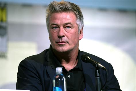 Movie weapons supervisor waives preliminary hearing in fatal shooting by Alec Baldwin